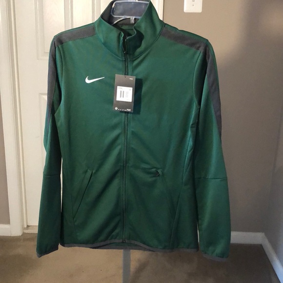 Nike Jackets & Blazers - Women’s Nike Zip-Up Jacket in Green